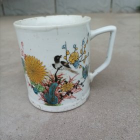 民国时期景德镇瓷茶杯