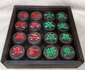 珍藏乌木象棋，尺寸细节如图，带盒总重2.84公斤