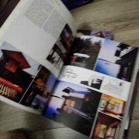 800 HOUSING ALL OF THE WORLD 1，2一套2册