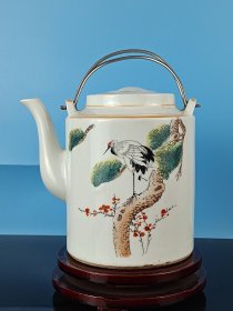 民国末期手绘【松鹤延年】老提梁壶，纯手绘老壶，盖子是后配，正常使用，漂亮大气，保真包老！