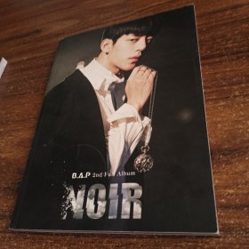韩国 B. A. P 2nd Full Album NOIR 写真集 13 首歌曲碟一张写真画片一张