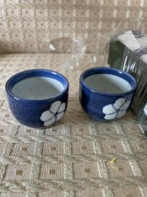 日本回流 茶杯 茶盃 酒杯 酒盃 茶道具 酒具 小盅 青花 芝麻釉 底部 带款 有山 作品 一套 二十只 可单出 可打包 风格 素雅 适合茶室 寿司店 日料店 默认发一只！