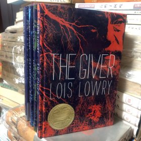 英文原版 The Giver Quartet Omnibus 记忆传授者四部曲 精装收藏版 纽伯瑞金奖作者Lois Lowry 英文版 进口英语原版书籍含《记忆传授人》《儿子》《信使》（messenger）《gathering blue》