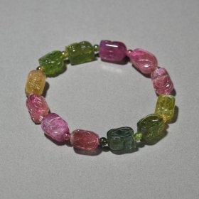 回流 多彩碧玺貔貅手串卡：1.3*09cm重31g