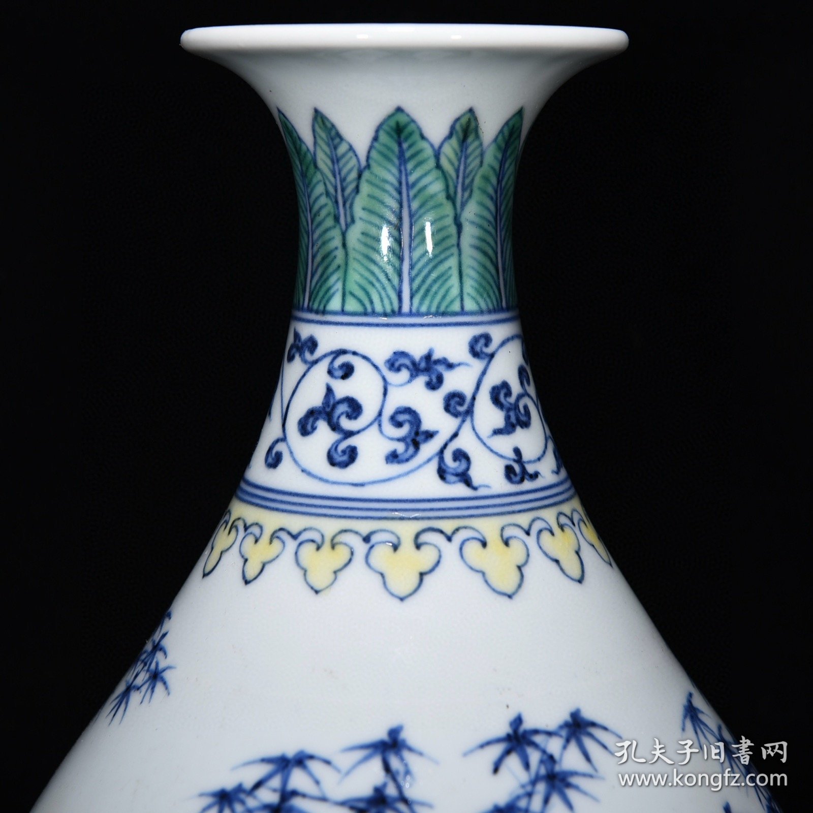明宣德青花五彩岁寒三友纹玉壶春瓶尺寸31*19厘米