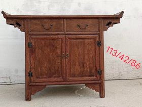 花梨二抽桌，保存完好品相一流。