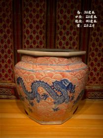 151_清代青花釉里红五龙八方卷缸，器型漂亮，画作精细，纹饰青花龙纹图片，摆放端正，包浆厚重，完整全品。