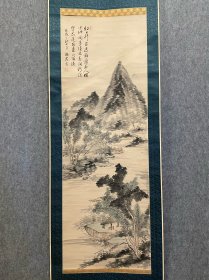 古笔山水图【貫名海屋】贯名菘翁（1778—1863），名苞，字君茂，別號海仙、海客、林屋、海屋、海叟、菘翁、房竹山人、須靜堂主人等。是日本江戶時代末期的儒學家，其書法一改江戶時代中期白隱慧鶴、良寬等書者對“尚意”書法精神的追求，轉向崇尚空海等復古晉唐書風的傳統追求，與市河米庵、卷菱湖並稱為日本江戶時代的“幕末三筆”，被後世尊為“近世日本的書聖”