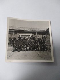 1955年春游杨柳青国管农场二中和十八中高二同学合影留念照片