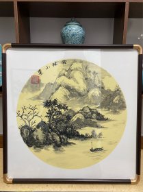 山水画，写意画法，皴法点染，纯手绘，假一赔万，都是本人精心收藏的，玲珑老师的原创大作，实际画的比照片拍出来要漂亮的多，照相光线不好，老师的笔法苍劲有力，浓淡干湿焦，行云流水。50×50公分的斗方，带一个实木框的价格。