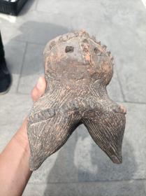 彩陶三足枭鼎