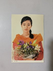 巩俐（背面周海媚）照片