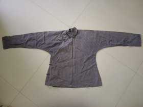 手工缝制搭襟袄褂子