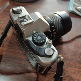 YASHICA FX-7照相机