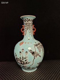 珍藏大雅齊，彩绘花鸟纹双耳瓶