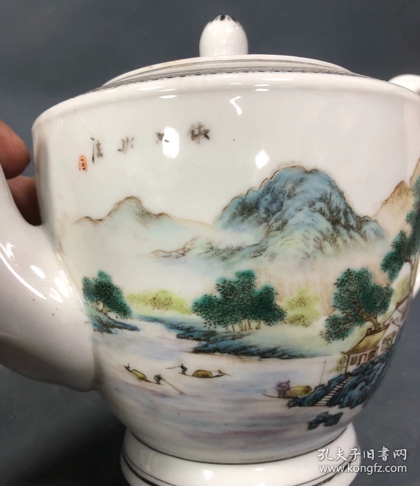 点击查看原图 汪小亭款山水老茶壶