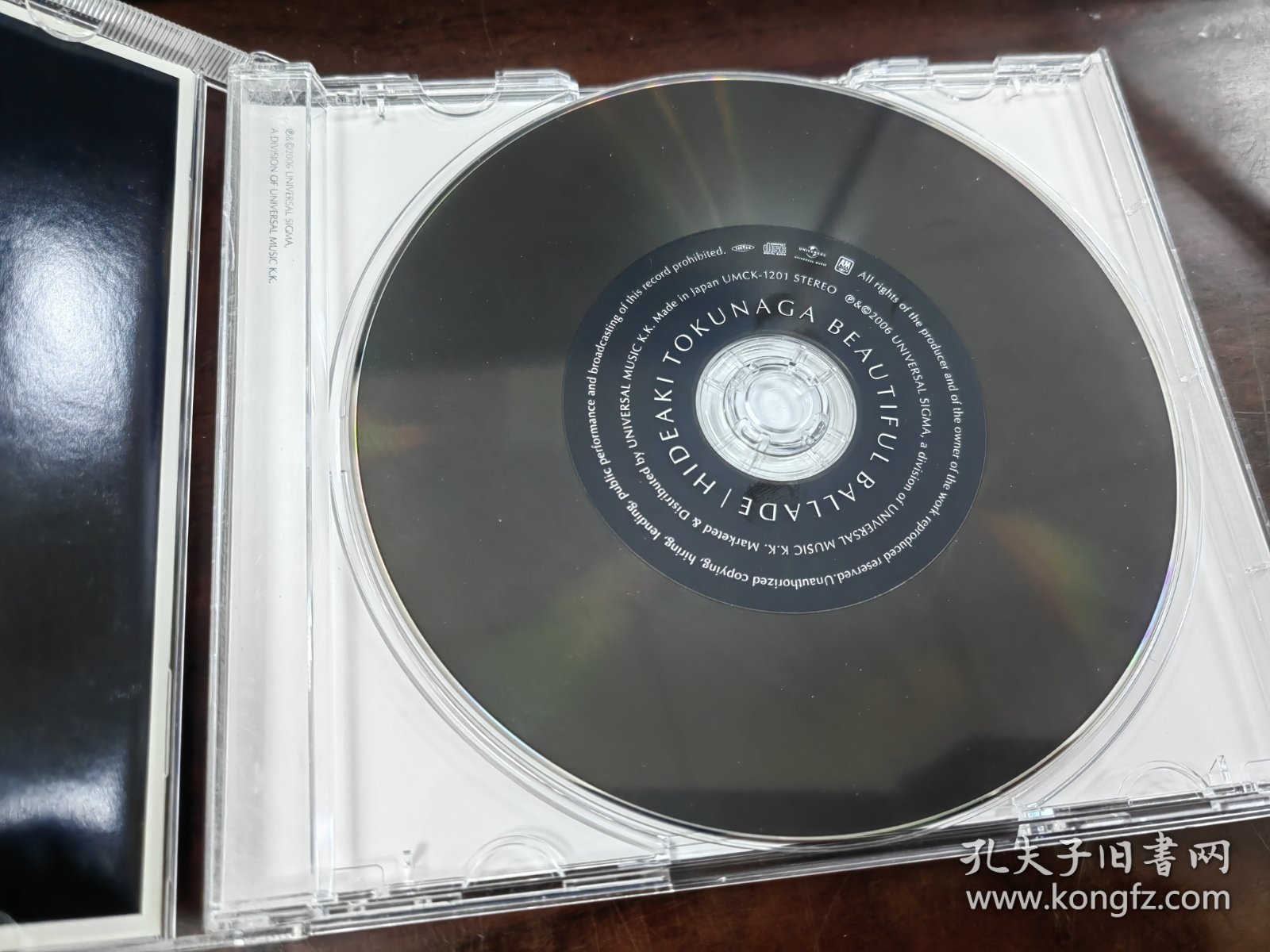 一号箱…日本原版唱片cd，德永英明 BEAUTIFUL BALLADE 美丽抒情～20年纪念精选辑。盘面品相95成新