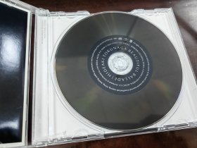 一号箱…日本原版唱片cd，德永英明 BEAUTIFUL BALLADE 美丽抒情～20年纪念精选辑。盘面品相95成新