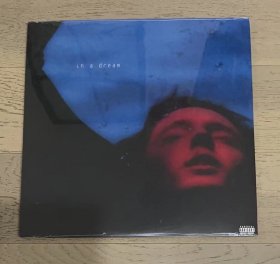 现货包邮 特洛耶 戳爷 Troye Sivan In A Dream 蓝黑双色喷溅胶 黑胶唱片LP 拍下不接受退款，全新未拆封唱片，所有唱片运输痕迹在所难免，不承担唱片内部不可见问题，如跳针、有炒豆声、划痕等问题！不承担运输冲顶、小折角等，偏远地区不包邮！