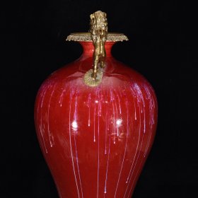 清乾隆回流红釉瓶，49×24厘米