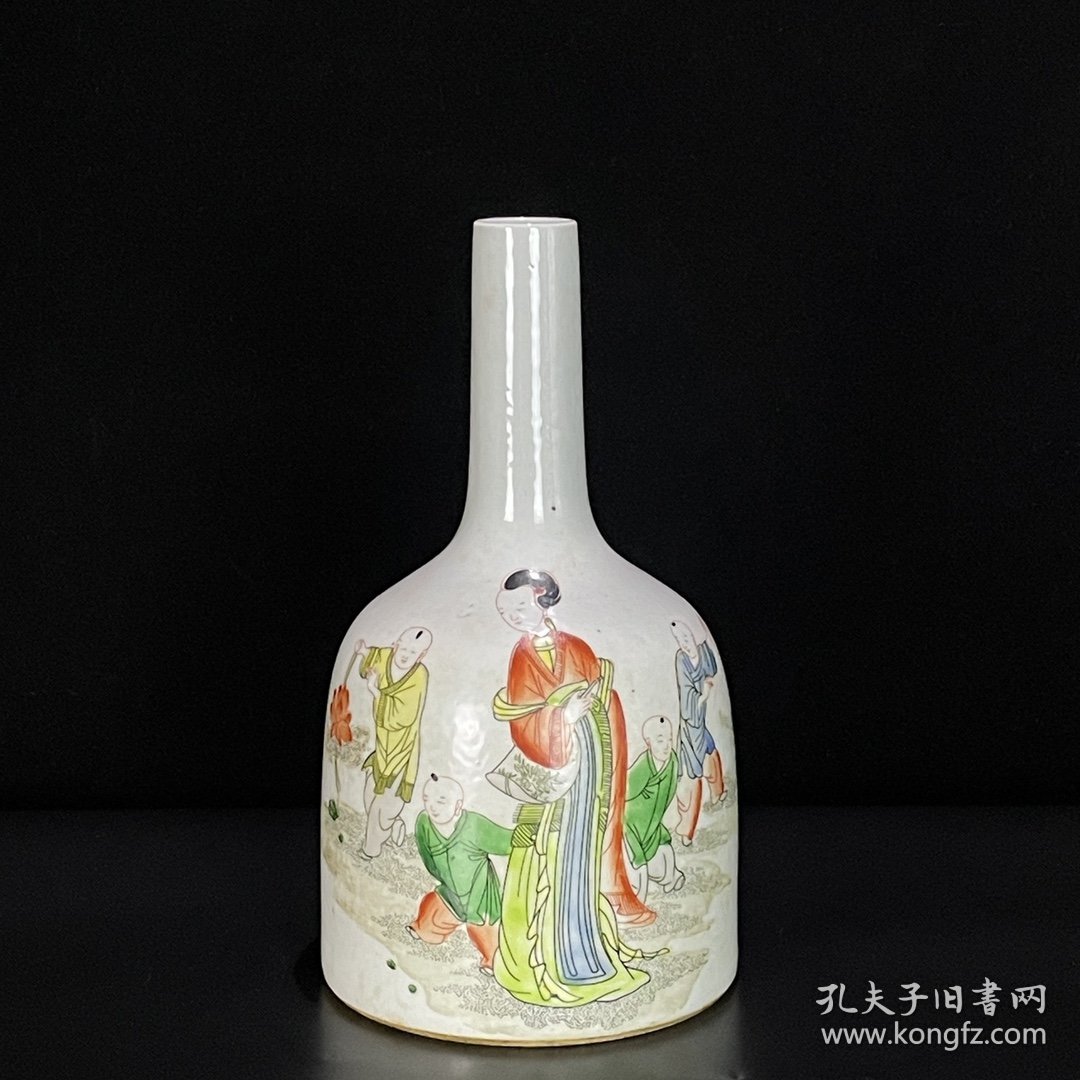 粉彩美人带子纹摇铃尊 12.5x24厘米