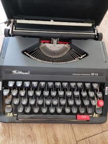 飞象打字机老式打字机