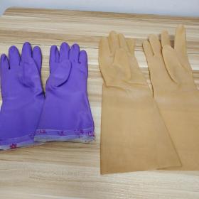 手套胶，乳胶手套和棉手套两幅一起出 。标价是两副手套的价格，和本店其他包邮商品一起购买，免运费