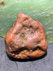精美原皮开口冰飘柿子红南红玛瑙原石一颗，