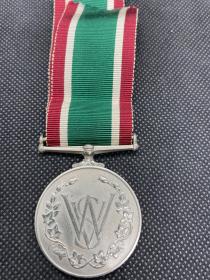 大英帝国女性志愿者服役奖章

镍银，