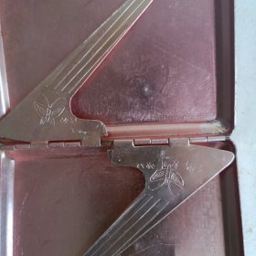 安徽芜湖张恒春制药厂生产咽喉消炎丸盒
