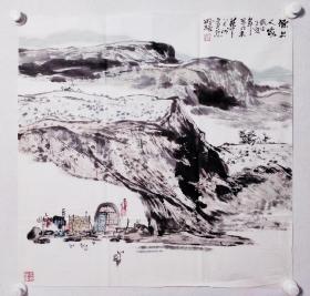 保真书画，中国文艺家书画院原副院长，秦明强四尺斗方山水《塬上人家》一幅，尺寸：69*69秦明强，1942年生，河南省鲁山县人。现为北京北山公书画院院长，北京文联九州书画研究会专家委员会委员，中国美术家协会会员，山西省美术研究会理事，天津八大山水画苑艺术总监，山西省阳泉工业学校美术系副教授教研室主任等职。

　　

　　

 