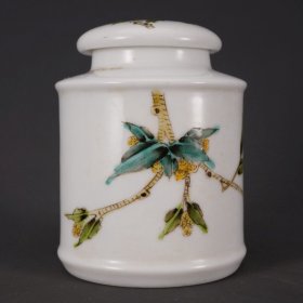 粉彩花卉盖罐 规格 7*10cm