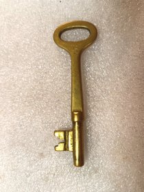 包浆漂亮手感厚重的民国老铜钥匙（编号155—1）
