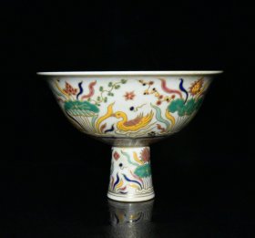 明宣德五彩描金鸳鸯戏水纹高脚碗【12.2×17.7cm】