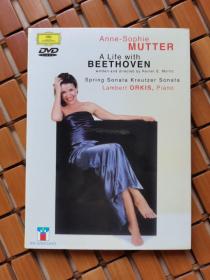 DVD     壹碟    DVD-9   Anne-Sophie Mutter
穆特小提琴专辑    大师卡拉扬的一手调教的。
【英国原装正版  】
