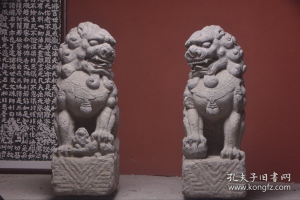 明代工，看家护院～青石【迎门狮】，不议价 尺寸：高98厘米底座宽35厘米 长52厘米