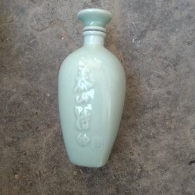 泰山特曲酒瓶