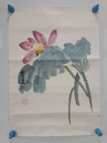 楚生水墨手绘花卉一副，旧托裱。画心尺寸46x35厘米