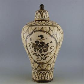 宋吉州窑手工瓷彩绘梅瓶盖罐