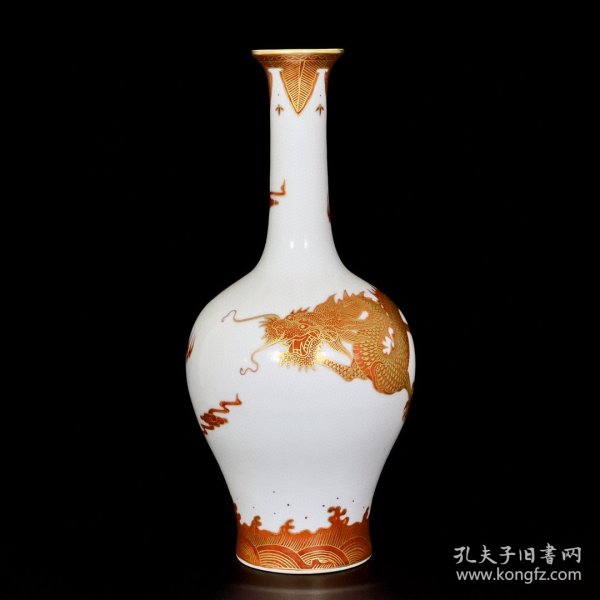 清乾隆矾红描金龙纹赏瓶 29.8/13厘米