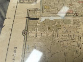 民国早期 民国全图 最新北京舆图 彩色石印带有王府 会馆 学堂位置 铁路等 尺寸 尺寸78/56厘米 有破损的地方