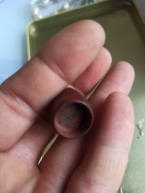 清代袖珍老印泥盒，老印泥。木质不祥