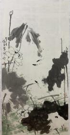 ．任卫东（字阜谯），枕砚斋主，毕业于安徽省艺术学院美术系。系中国国民党革命委员会党员，中国美术家协会会员，中国工笔画学会会员，安徽中国画学会创会理事，安徽省美术家协会理事，安徽省青年美术家协会理事，阜阳市美术家协会副主席，阜阳市青年美术家协会副主席兼秘书长，阜阳市宣传文化专业技术拔尖人才，全国第八届工笔画大展特邀作者。尺寸138:68
