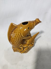 怀旧民俗老物件七八十年代鱼型老酒壶口沿轻微小飞皮家居客厅博古架摆设收藏佳品不多见家居