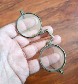 水晶眼镜，白铜框
