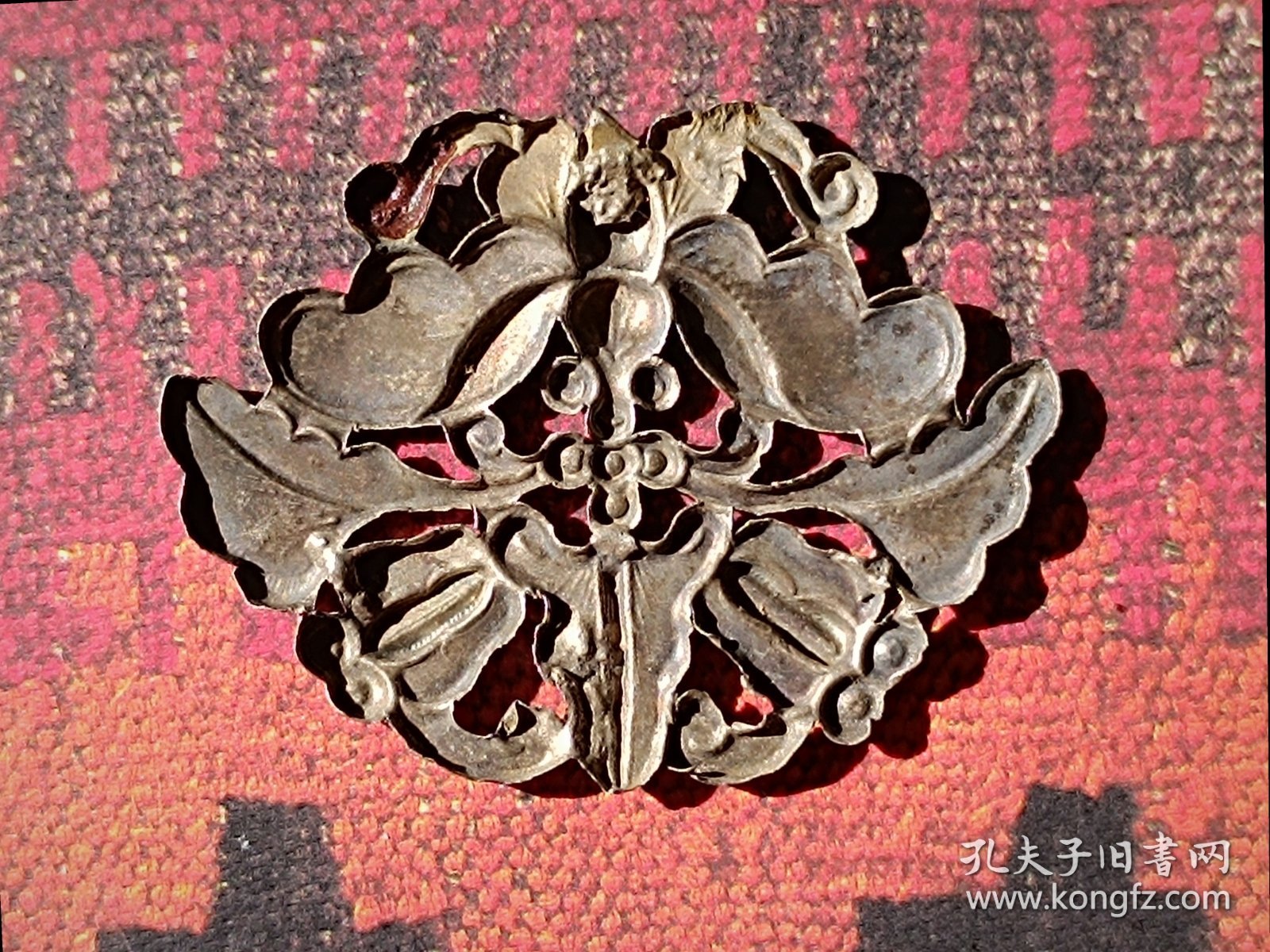 瓜蝶绵绵老银饰