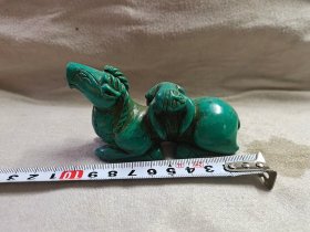 绿松石兽