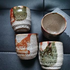 日本瓷器  志野烧酒杯茶杯四只  有图案  开片