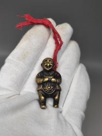 清代善财童子。长2.2cm 宽1.8cm 高4.2cm。