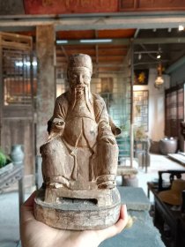 古玩旧藏清代樟木木雕人物 整木雕刻，品相如图